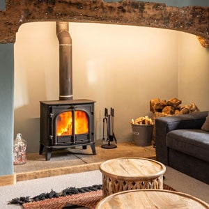 The-history-of-the-fireplace,-from-ancient-stoves-to-modern-heating-systems-min